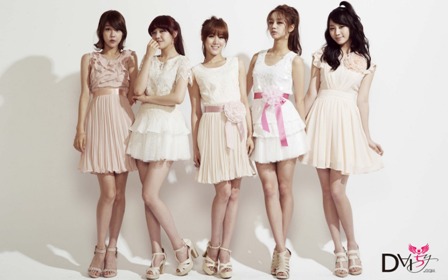 Tren 2014, Mulai dari <i>Korean Beauty</i> hingga #Iwokeuplikethis  